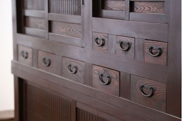 アンティーク家具　古民具・骨董　重厚!シックな六尺水屋箪笥(食器棚)