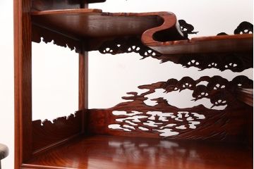 アンティーク家具　現代物　特別注文造り　総ケヤキ玉杢ウルシ塗り飾り棚(茶棚)