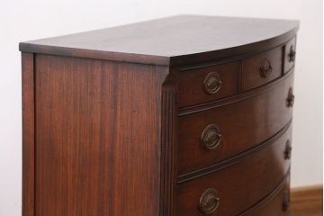 ヴィンテージ家具　アメリカンビンテージ　上品なラウンドチェスト