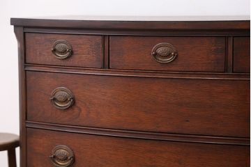 ヴィンテージ家具　アメリカンビンテージ　上品なラウンドチェスト