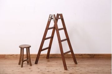 アンティーク雑貨　アンティーク　美品!古いナラ材の脚立(ウッドラダー、ステップ)