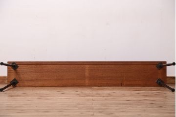アンティーク家具　☆天板一枚板!古い木の鉄脚長イス(1)(ベンチ・長椅子)