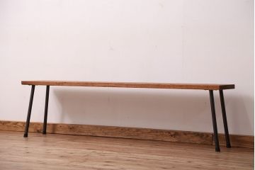 アンティーク家具　☆天板一枚板!古い木の鉄脚長イス(3)(ベンチ・長椅子)