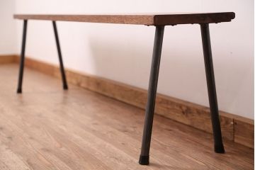 アンティーク家具　☆天板一枚板!古い木の鉄脚長イス(4)(ベンチ・長椅子)