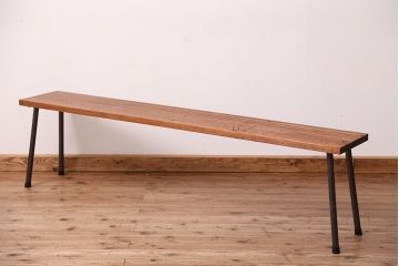 アンティーク家具　☆天板一枚板!古い木の鉄脚長イス(5)(ベンチ・長椅子)