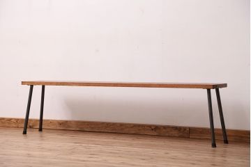 アンティーク家具　☆天板一枚板!古い木の鉄脚長イス(6)(ベンチ・長椅子)