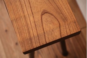 アンティーク家具　☆天板一枚板!古いケヤキ材の鉄脚ベンチ(長イス・長椅子)?