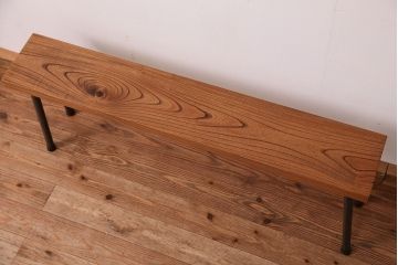 アンティーク家具　☆天板一枚板!古いケヤキ材の鉄脚ベンチ(長イス・長椅子)?