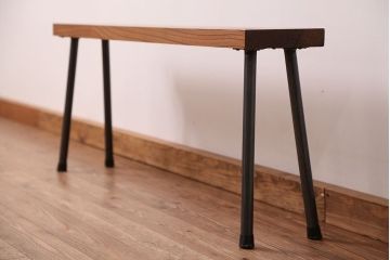アンティーク家具　☆天板一枚板!古いケヤキ材の鉄脚ベンチ(長イス・長椅子)?