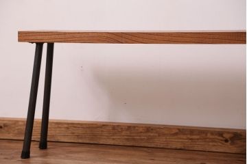 アンティーク家具　☆天板一枚板!古いケヤキ材の鉄脚ベンチ(長イス・長椅子)?