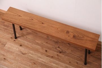 アンティーク家具　☆天板一枚板!古いケヤキ材の鉄脚ベンチ(長イス・長椅子)?
