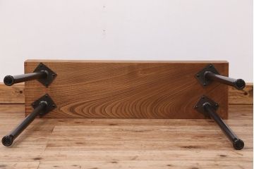 アンティーク家具　天板一枚板!古いケヤキ材の鉄脚ベンチ(長イス・長椅子)?