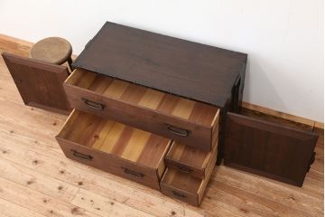 アンティーク家具　古民具・骨董 明治時代!使い込まれた観音開き時代箪笥ローボード