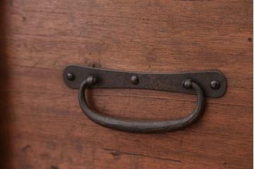 アンティーク家具　古民具・骨董 明治時代!使い込まれた観音開き時代箪笥ローボード
