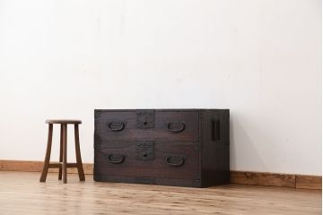 アンティーク家具　古民具・骨董 使い込まれたローチェスト(ローボード)時代箪笥