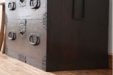アンティーク家具　古民具・骨董 使い込まれたローチェスト(ローボード)時代箪笥