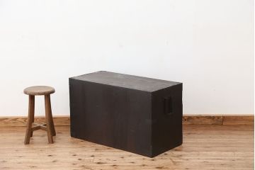 アンティーク家具　古民具・骨董 使い込まれたローチェスト(ローボード)時代箪笥