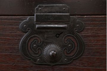 アンティーク家具　古民具・骨董　大振りな松本帳場箪笥