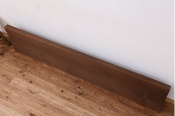 素敵な雰囲気!木肌の美しい朴(ホウ)の木　一枚板