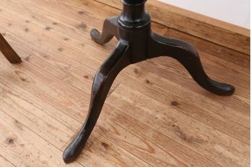 アンティーク家具　ジャンク品!海外製アンティークカフェテーブル