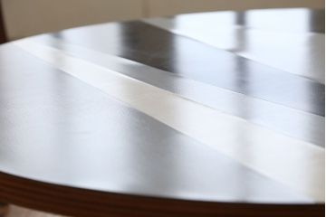レトロ家具　ビンテージ　レトロな天板の丸型テーブル(センターテーブル)