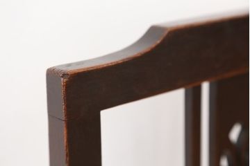 アンティーク家具　古い洋館のシックな椅子(イス)　
