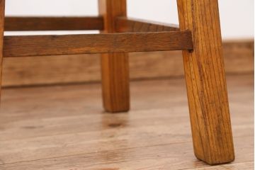 美品!古い木の角スツール(椅子・イス)　