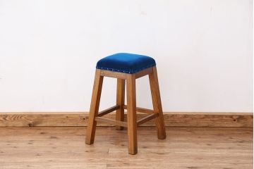美品!古い木の角スツール(椅子・イス)　