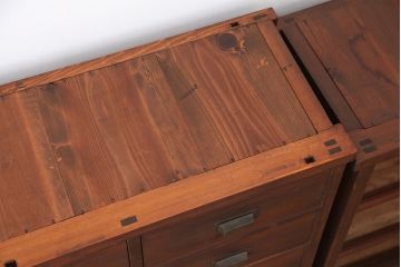 極上美品!状態抜群の作りの上質な四尺引き出し収納棚(薬箪笥)