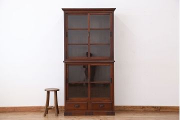 アンティーク家具　☆素敵なデザイン!古い薬屋の二段重ね収納棚(飾り棚・食器棚)(ガラスケース)