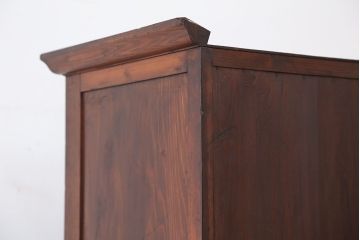 アンティーク家具　☆素敵なデザイン!古い薬屋の二段重ね収納棚(飾り棚・食器棚)(ガラスケース)