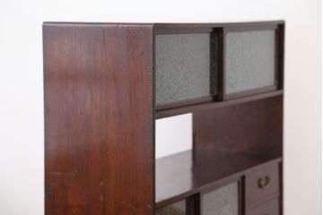アンティーク家具　可愛いデザイン!古い栗材の結霜ガラス茶箪笥(収納棚)