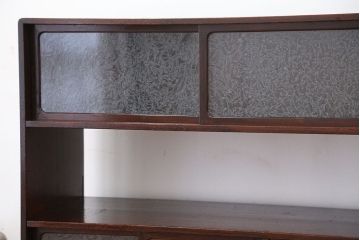 アンティーク家具　可愛いデザイン!古い栗材の結霜ガラス茶箪笥(収納棚)
