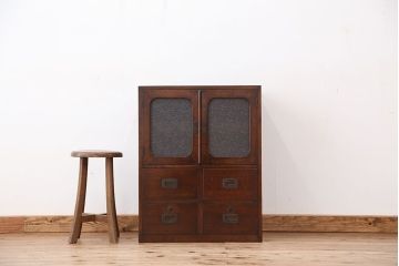 アンティーク家具　アンティーク　総楢材!上質なダイヤガラス収納棚(チェスト)