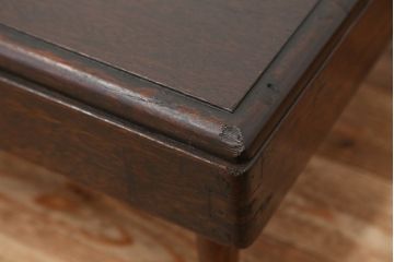 アンティーク家具　珍品!珍しいデザインの角ちゃぶ台