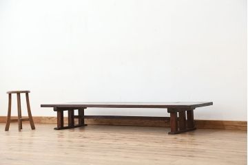 アンティーク家具　★古民具・骨董　大きな脚付き一枚板(テーブル・作業台)