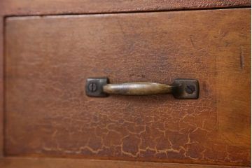 重厚!古い雑貨のレトロな34杯引き出し(ドロワー・薬箪笥)