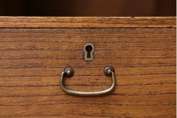 アンティーク家具　前面欅!木目の素晴らしい本箱