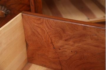 アンティーク家具　前面欅!木目の素晴らしい本箱