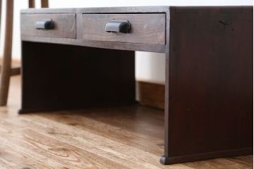 アンティーク家具　アンティーク　古い木のシンプルな文机(テーブル)