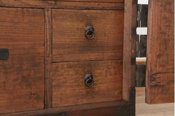 アンティーク家具　重厚!観音開き時代箪笥ローボード(ローチェスト)
