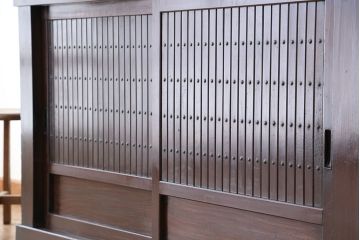 アンティーク家具　重厚!昇り引き出し付き六尺水屋箪笥(食器棚、収納棚)