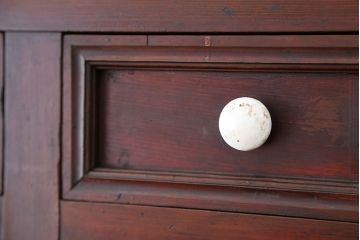 アンティーク家具　大正ロマン!味わい深い引き出し収納棚(ガラスケース、ドロワー、薬箪笥、百味箪笥)