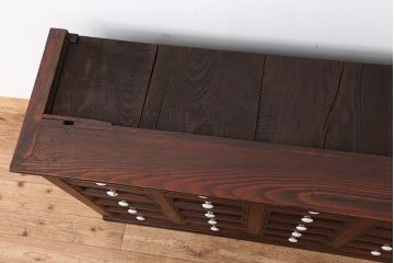 アンティーク家具　大正ロマン!味わい深い引き出し収納棚(ガラスケース、ドロワー、薬箪笥、百味箪笥)
