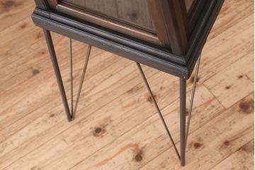アンティーク家具　アンティーク　古いタバコ屋の鉄脚ガラスケース(ショーケース)