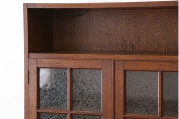 アンティーク家具　素敵なデザイン!古い洋館の結霜ガラス・ナラ材ブックケース(本箱、本棚)