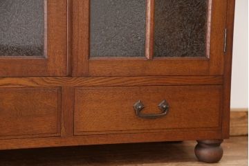 アンティーク家具　素敵なデザイン!古い洋館の結霜ガラス・ナラ材ブックケース(本箱、本棚)