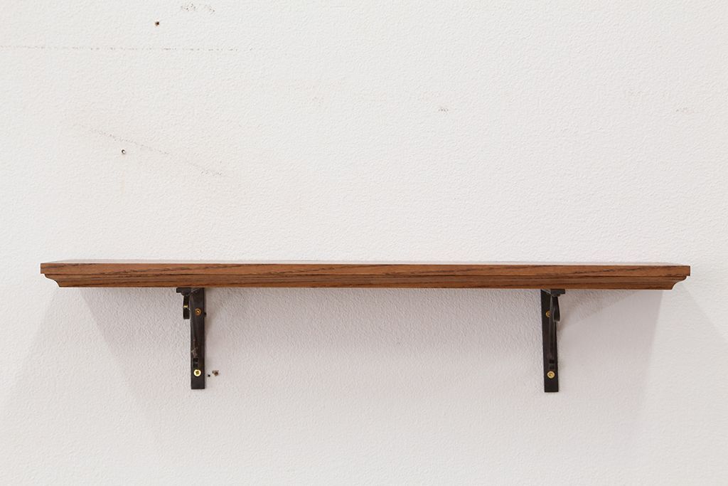 アンティーク雑貨　アンティークな雰囲気!　ホワイトアッシュ材のブラックアイアンステー壁面飾り棚【小】(色=ナチュラルブラウン)(1)