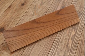 アンティーク雑貨　アンティークな雰囲気!　ホワイトアッシュ材のブラックアイアンステー壁面飾り棚【小】(色=ナチュラルブラウン)(1)