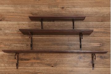 アンティーク雑貨　アンティークな雰囲気!　ホワイトアッシュ材のブラックアイアンステー壁面飾り棚【小】(色=ダークブラウン)(2)